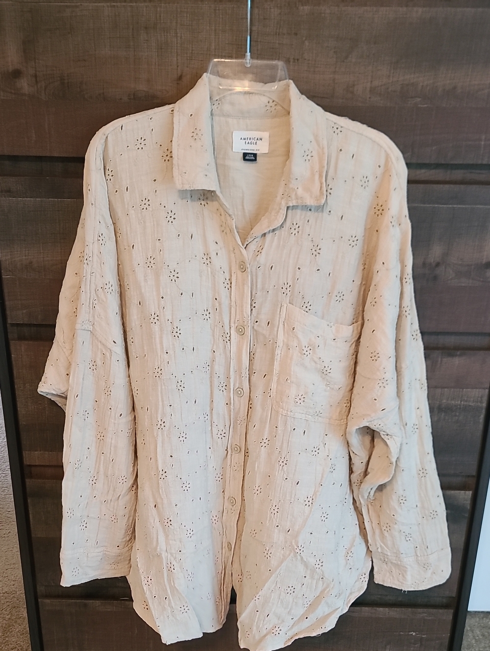 American Eagle Light Cream Eyelet Button Shirt